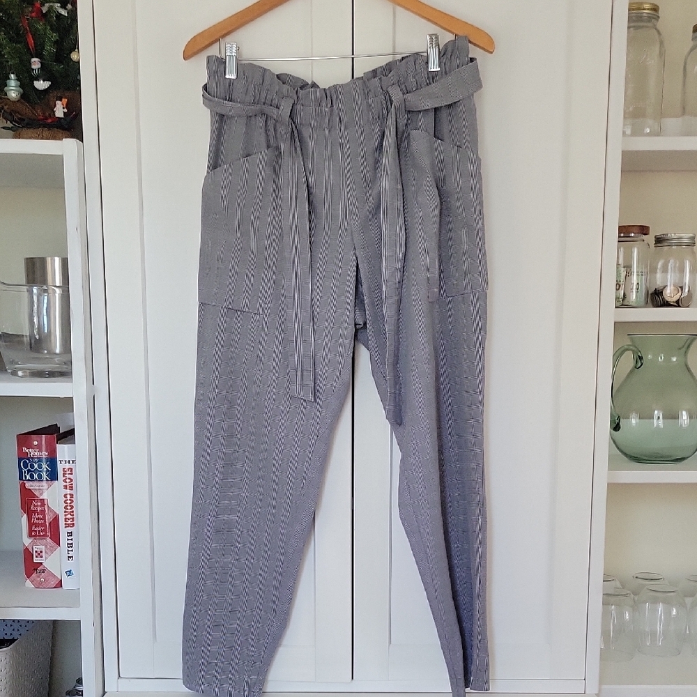 Athleta Gray Plaid Skyline Pants Sz 10